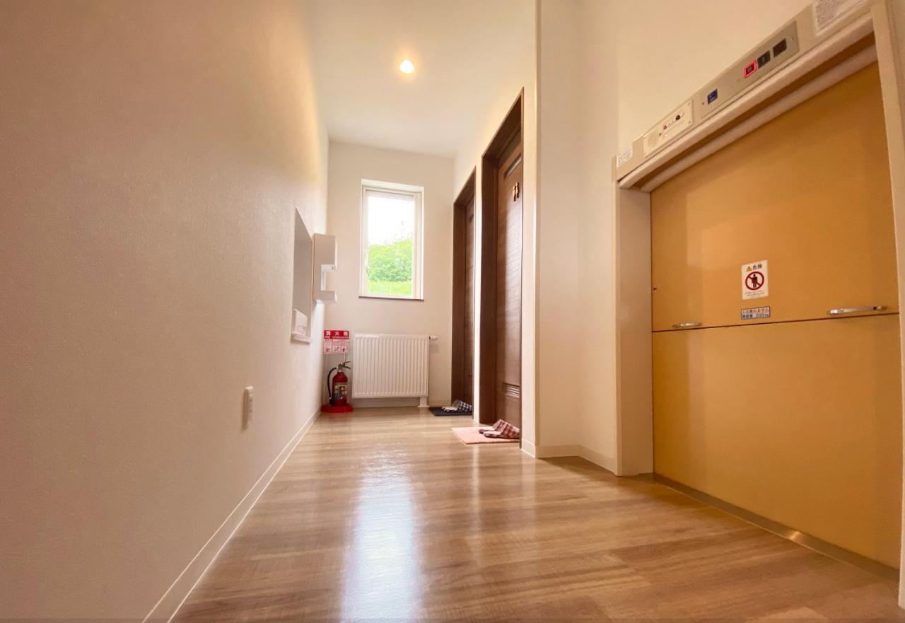 Hotel Hanafuji Inn Nakafurano Bagian luar foto