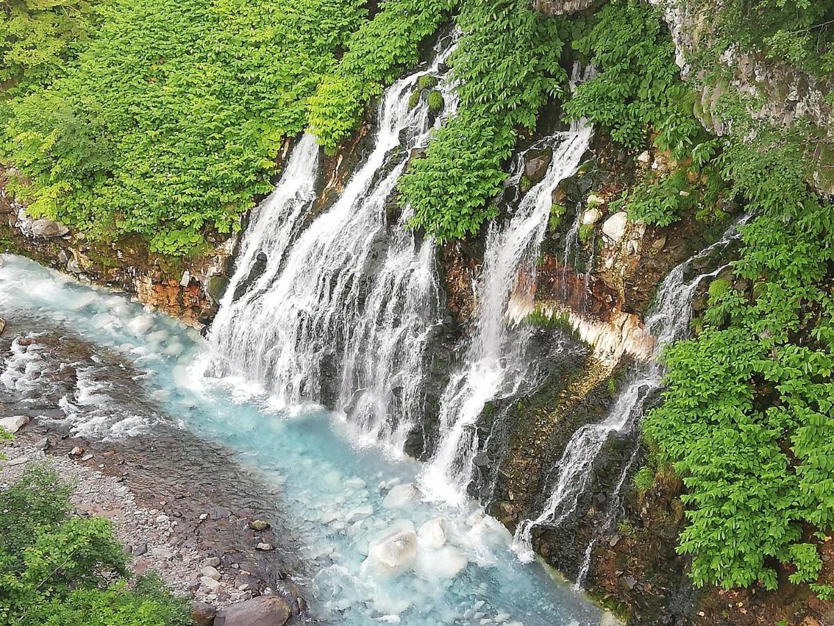 Hotel Hanafuji Inn Nakafurano Bagian luar foto